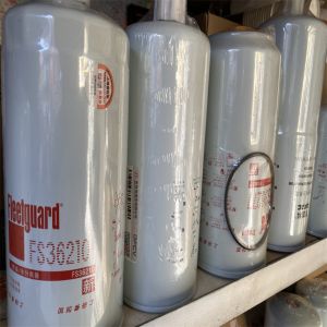 FM13 Heavy Truck FuelWater Separator FS36210 for Sinotruck Diesel Engine Oil Filter